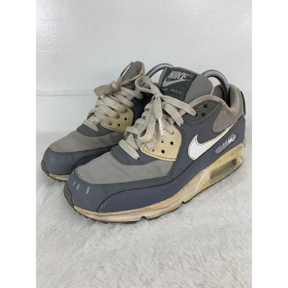 Nike Air Max 90 Sneakers 724821-003 Gray Youth Size 6